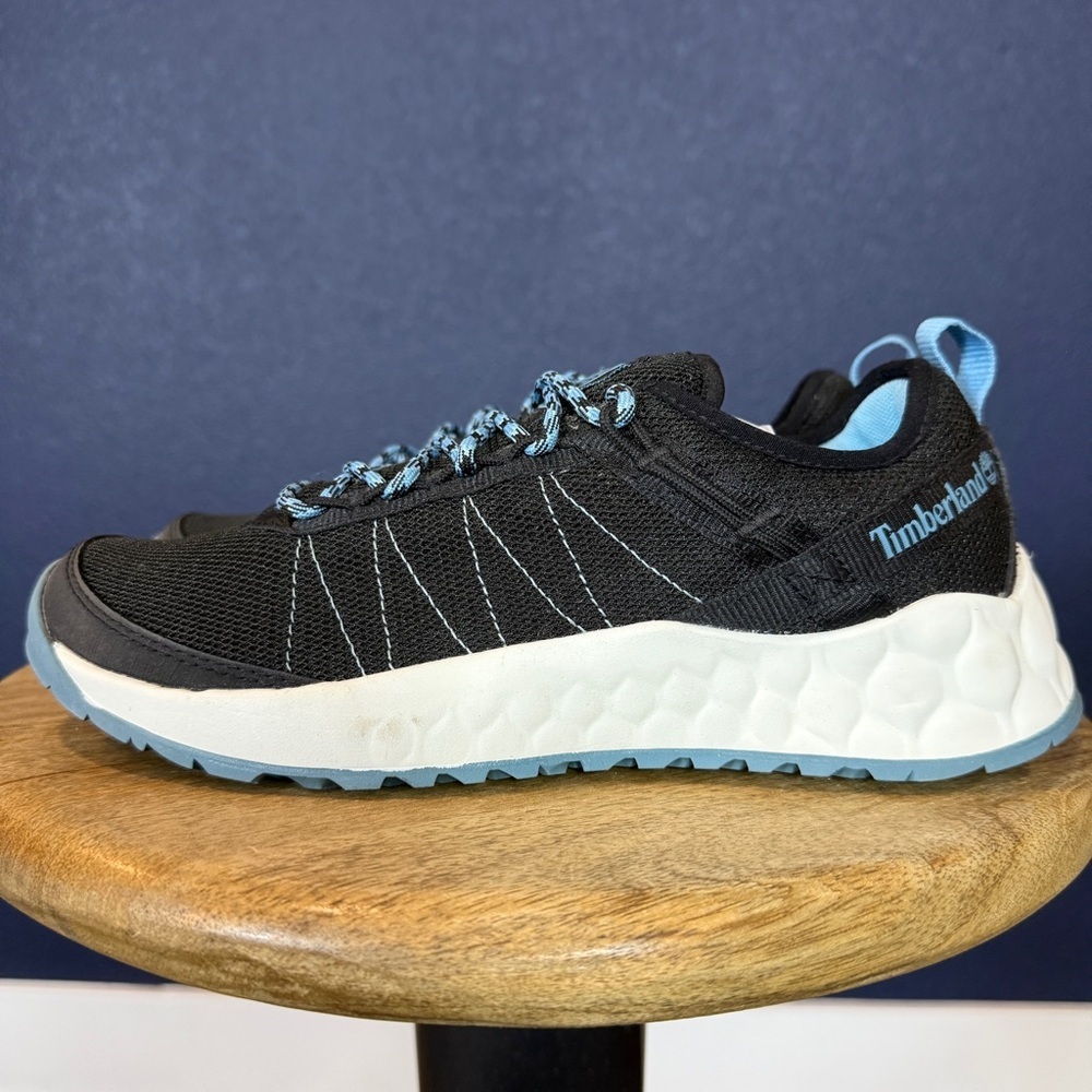 Timberland NWOT Solar Wave Low Black & Blue Hiking Athletic Shoes | Size 6.5